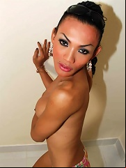 Horny tranny sucks guys fat cock